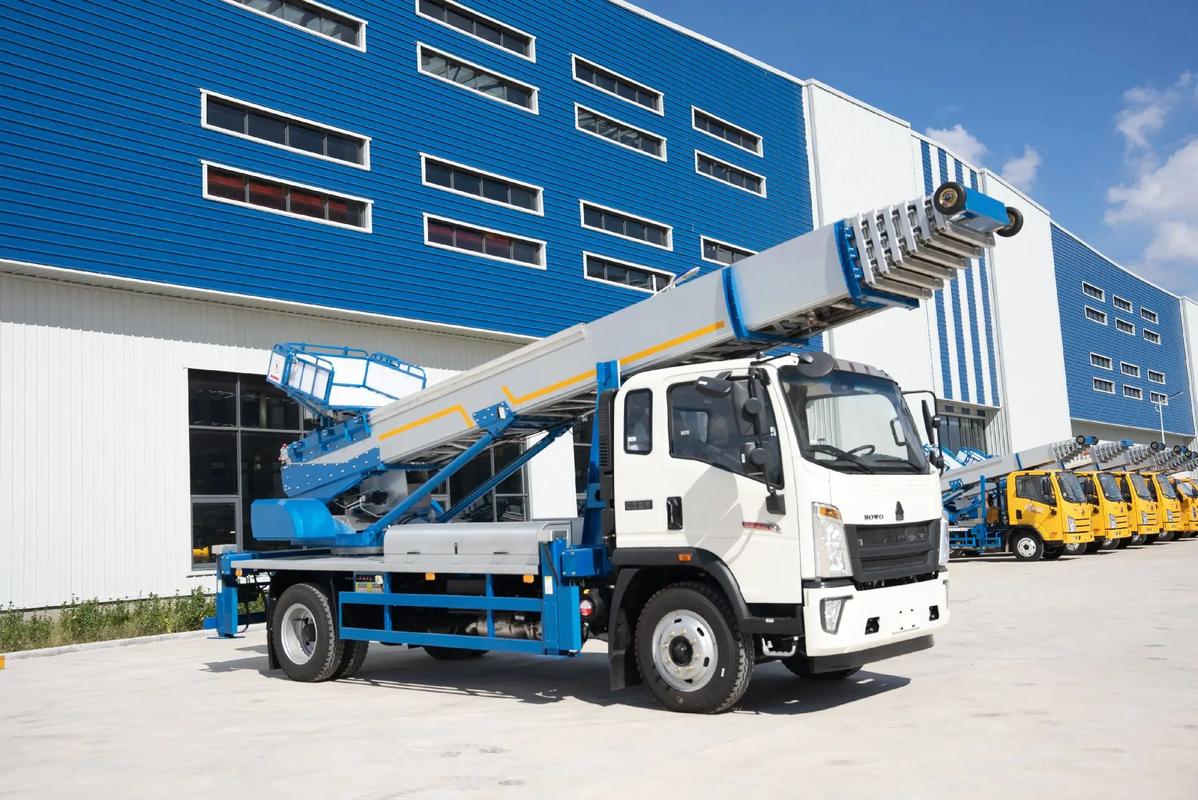 龙湖镇出租云梯车高空作业车 建筑垃圾搬运