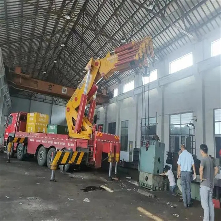 龙湖镇速查！附近自卸吊车租赁电话及租赁全攻略